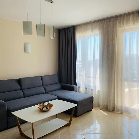 With View In Sea Dreams, Apartment
